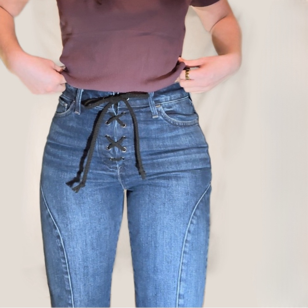 Lace Up Cropped Tulip Hem Jeans